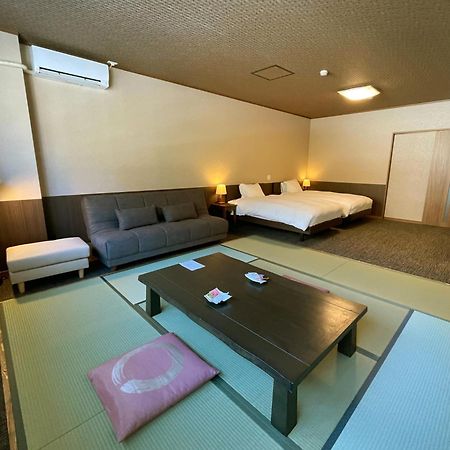 Kutsurogijyuku Shintaki Hotel Aizuwakamatsu Bagian luar foto